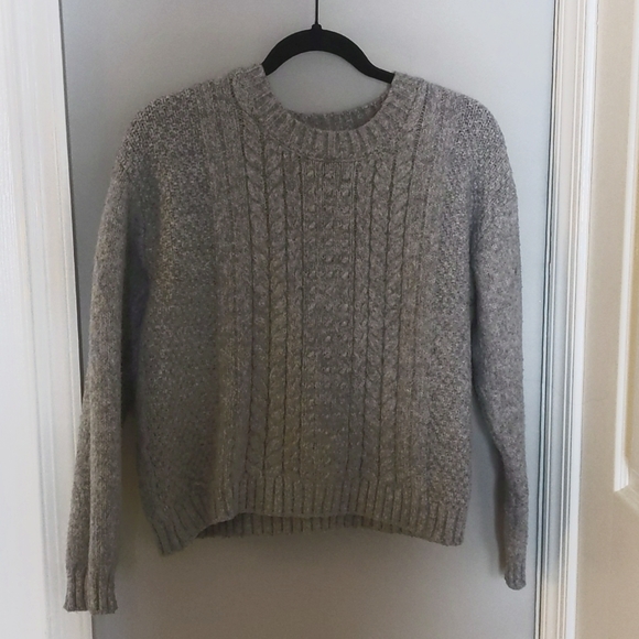 Sweater - Picture 2 of 2
